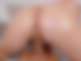 CleoJhonson's Live Sex Cam Show