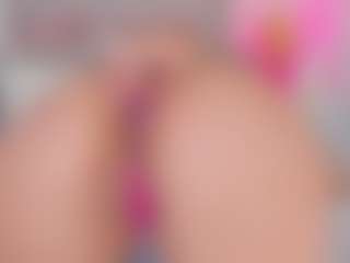 Live cam show with CleoJhonson - Curvy Young Adult on Camsoda