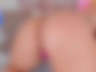 CleoJhonson's Live Sex Cam Show