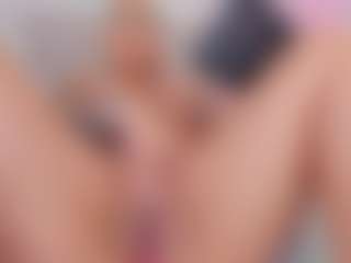 Live cam show with CleoJhonson - Deepthroat on Camsoda