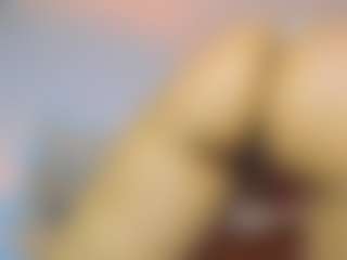 Live cam show with Vaiolett Coleman - Shaved Pussy Teen (18+) on Fit Hotties