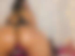 Live cam show with Vaiolett Coleman - Asshole on Camsoda