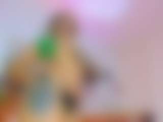 Live cam show with Vaiolett Coleman - Squirt Blonde Hair on Camsoda