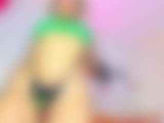 Vaiolett Coleman's Live Sex Cam Show