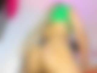Live cam show with Vaiolett Coleman - Lovense Latina on AdultVida.com | colombia