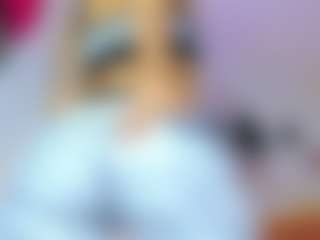 Vaiolett Coleman's Live Sex Cam Show