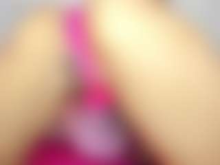 Live cam show with Vaiolett Coleman - Strip BBW on madthumbs