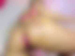 Live cam show with Vaiolett Coleman - Spank Latina on sexylive.show | colombia