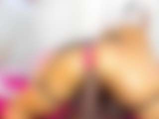 Live cam show with Vaiolett Coleman - Cum on Mixed Magazine Live