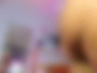 Vaiolett Coleman's Live Sex Cam Show
