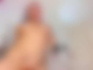 Vaiolett Coleman's Live Sex Cam Show