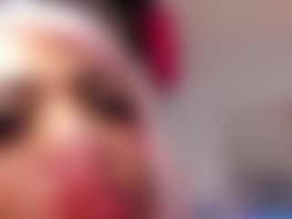 Live cam show with Vaiolett Coleman - Wet on Camsoda