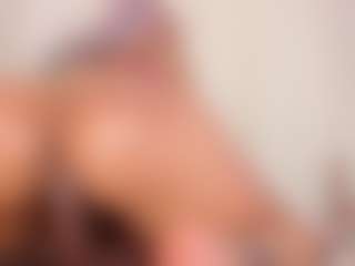 Vaiolett Coleman's Live Sex Cam Show