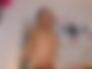 Vaiolett Coleman's Live Sex Cam Show
