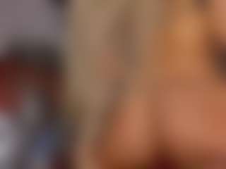 Vaiolett Coleman's Live Sex Cam Show