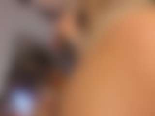 Vaiolett Coleman's Live Sex Cam Show