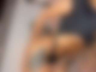 Vaiolett Coleman's Live Sex Cam Show