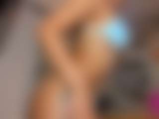 Vaiolett Coleman's Live Sex Cam Show