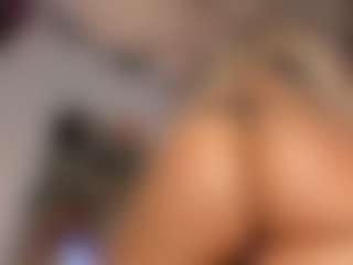 Vaiolett Coleman's Live Sex Cam Show