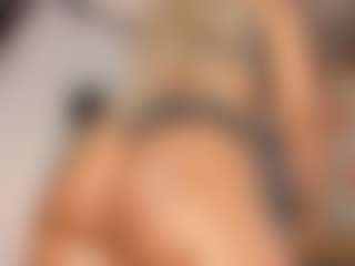 Vaiolett Coleman's Live Sex Cam Show