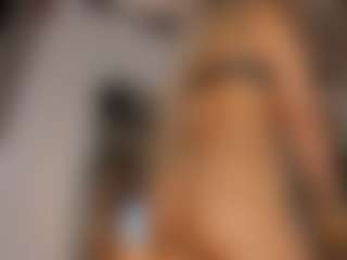 Vaiolett Coleman's Live Sex Cam Show
