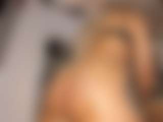 Vaiolett Coleman's Live Sex Cam Show