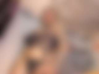 Live cam show with Vaiolett Coleman - Young Adult Teen (18+) on Camsoda