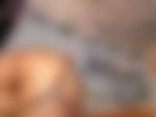 Vaiolett Coleman's Live Sex Cam Show