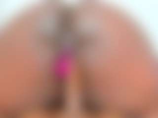 Live cam show with Whitney wells - Living Room on Soda Cam
