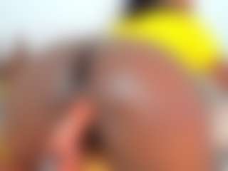 Live cam show with Whitney wells - Public Black on CamSextacy