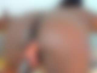 Live cam show with Whitney wells - Public on Camsoda