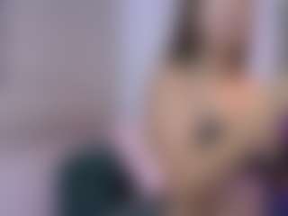 Live cam show with Isabella Spring - Naughty on Camming Site