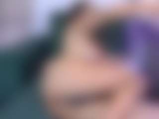 Isabella Spring's Live Sex Cam Show