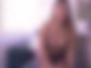 Isabella Spring's Live Sex Cam Show