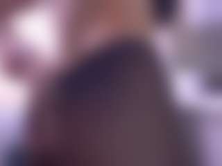 Isabella Spring's Live Sex Cam Show