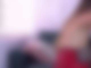 Isabella Spring's Live Sex Cam Show