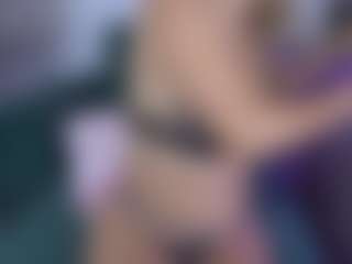 Live cam show with Isabella Spring - Handjob on Hubzter Live