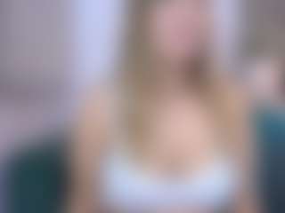 Isabella Spring's Live Sex Cam Show