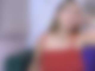 Live cam show with Isabella Spring - Blonde Hair on Soda Cam