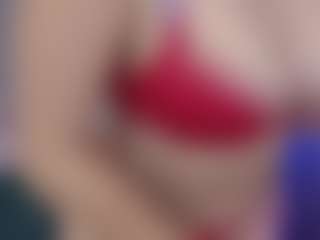 Isabella Spring's Live Sex Cam Show