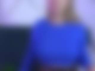 Live cam show with Isabella Spring - Blonde Hair Fetish on sexylive.show