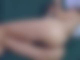 Isabella Spring's Live Sex Cam Show