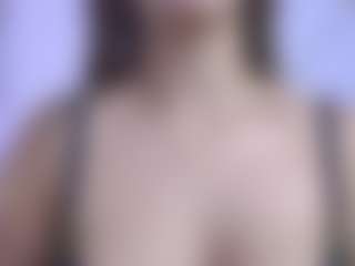Live cam show with Isabella Spring - Full Nudity on CSO-WL
