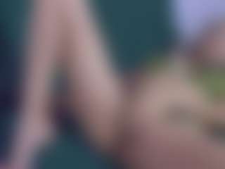 Isabella Spring's Live Sex Cam Show