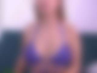 Isabella Spring's Live Sex Cam Show