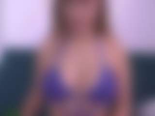 Isabella Spring's Live Sex Cam Show