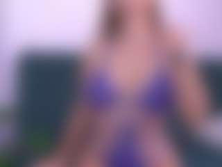 Isabella Spring's Live Sex Cam Show