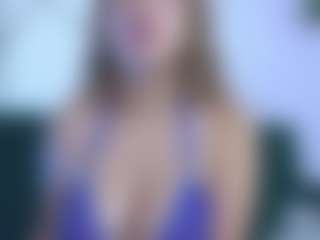 Isabella Spring's Live Sex Cam Show