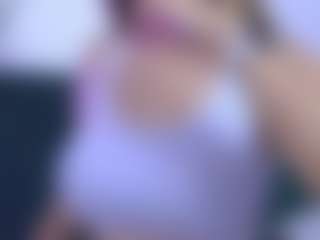 Isabella Spring's Live Sex Cam Show