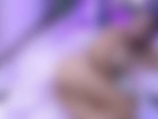 Isabella Spring's Live Sex Cam Show